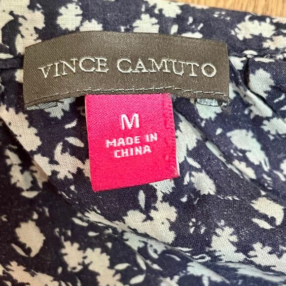 Vince Camuto Floral Flutter Sleeve Top | Square Neck Blouse Size Medium - Picture 8 of 8